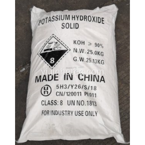 Potassium Hydroxide được sử dụng trong dầu gội